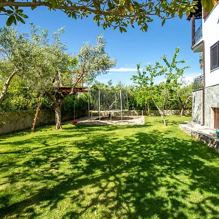 Latoura View * Ormos Panagias