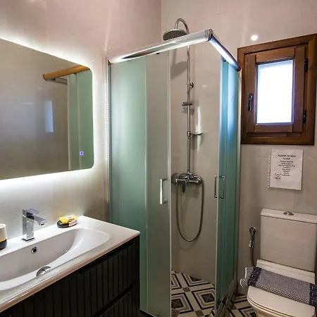 Вилла Latoura View *